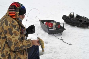 IceFishing-2-800x533